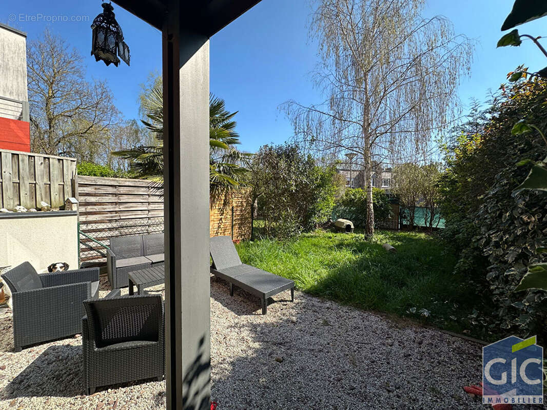 Maison à HEROUVILLE-SAINT-CLAIR