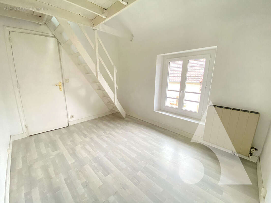 Appartement à CREPY-EN-VALOIS
