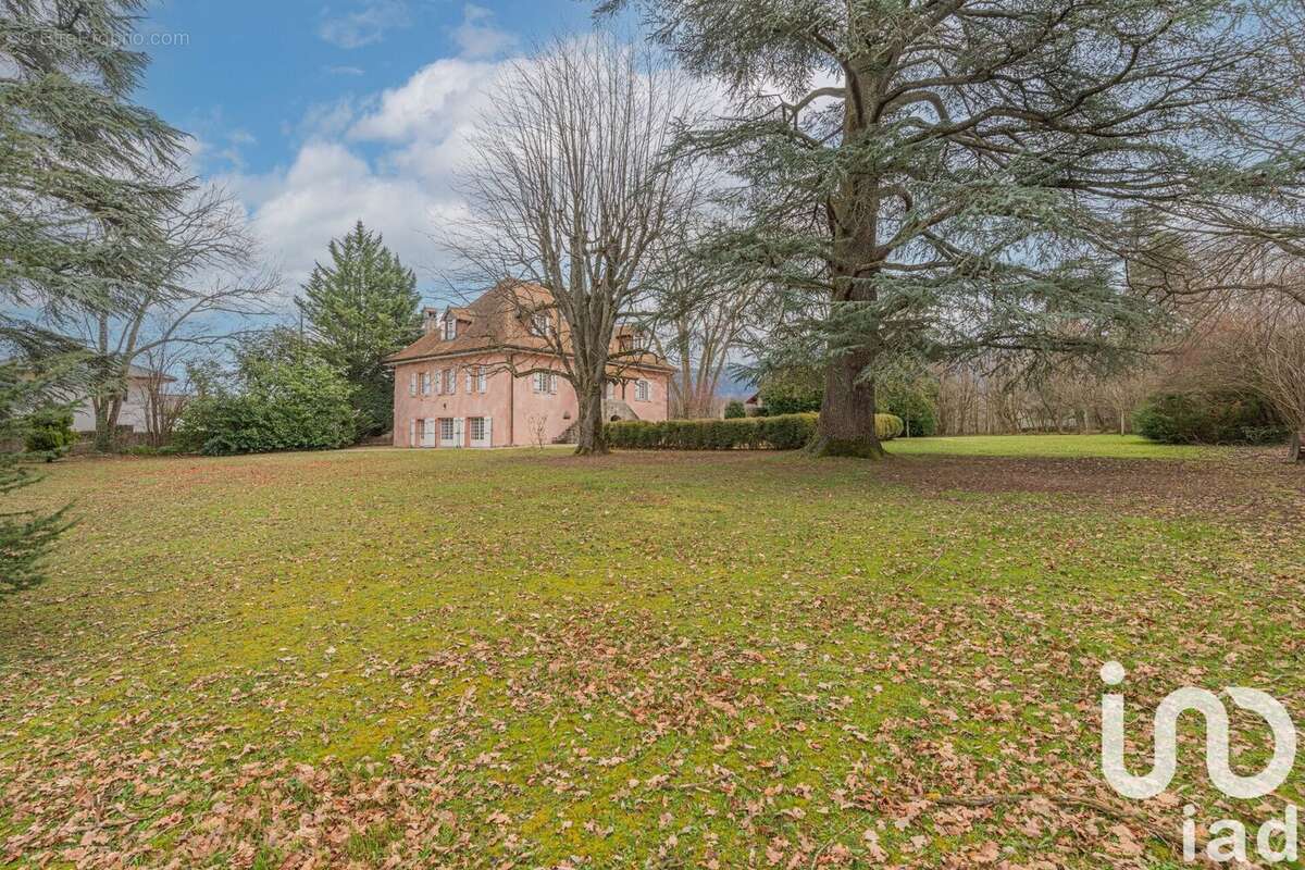 Photo 2 - Maison à ALLINGES