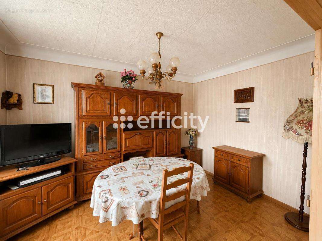 Maison 57 m² à Chateaugay  - photo 3