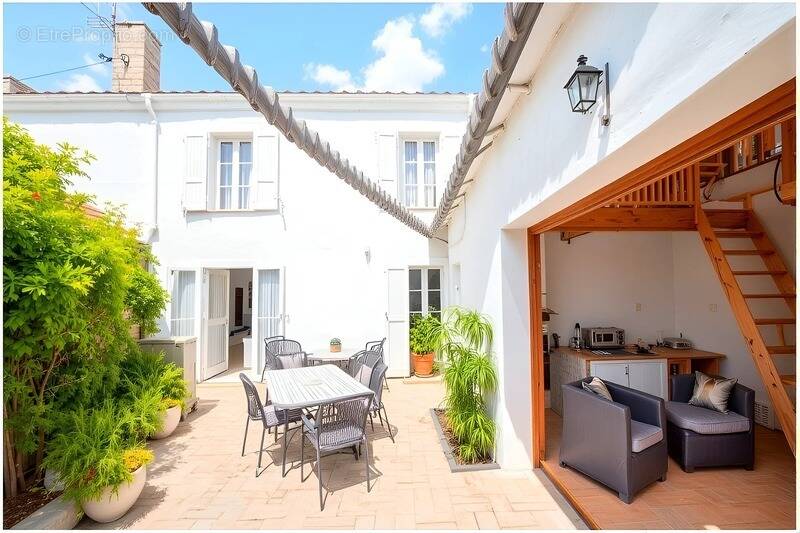 Maison à LOIX