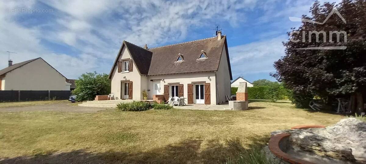 Maison à HUISSEAU-SUR-COSSON