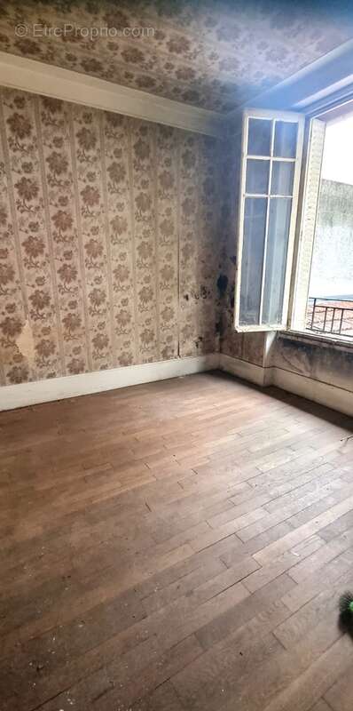 Maison à MANTES-LA-JOLIE