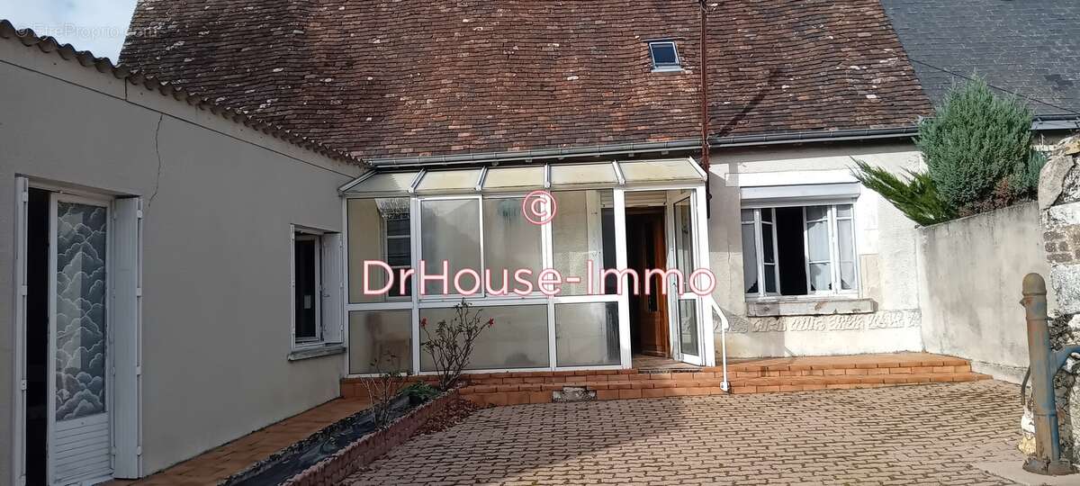 Maison à NEUILLE-PONT-PIERRE