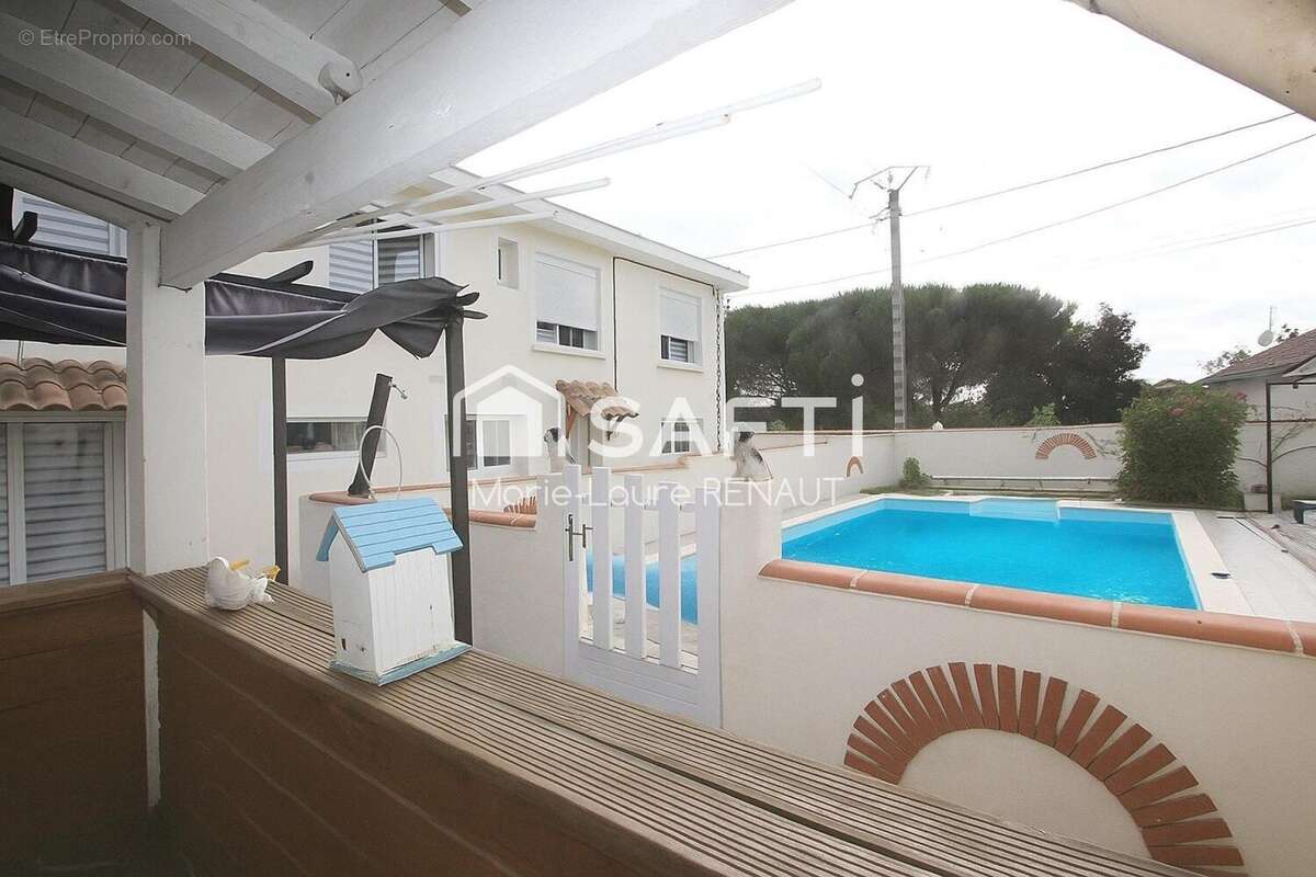 Maison 200 m² à Graulhet  - photo 4