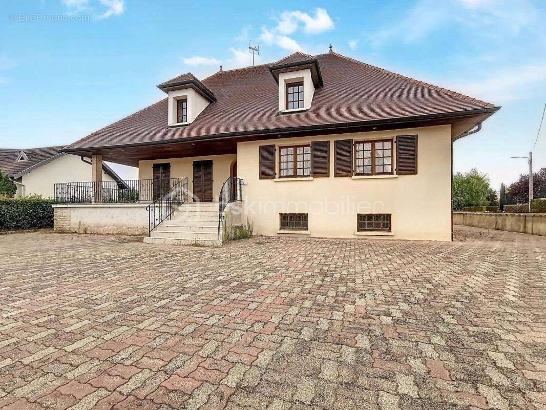 Maison à TAVAUX