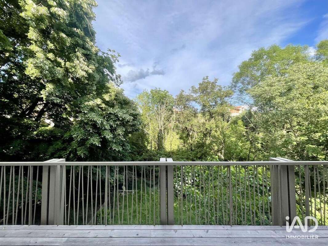 Photo 3 - Appartement à LE PONT-DE-CLAIX