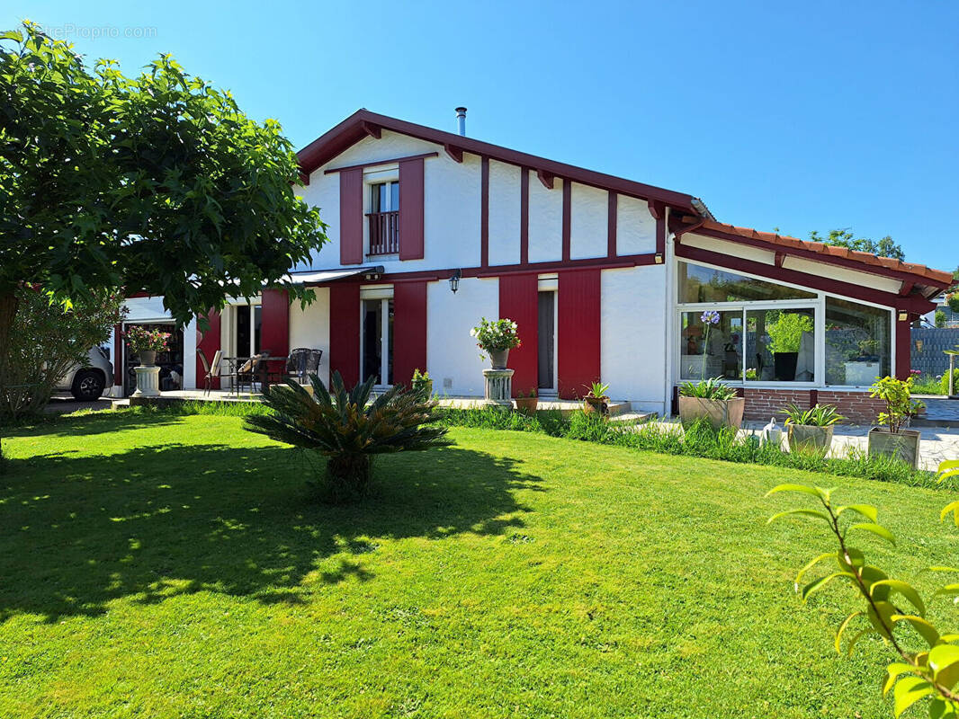 Maison à URCUIT