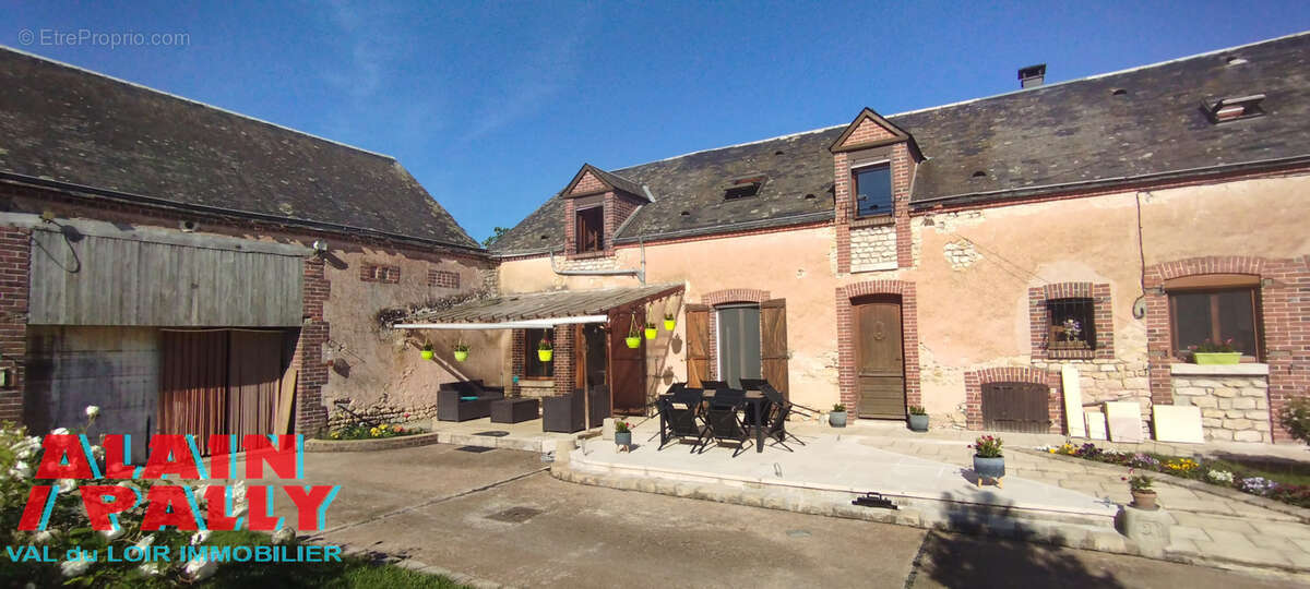 Maison à PRE-SAINT-EVROULT