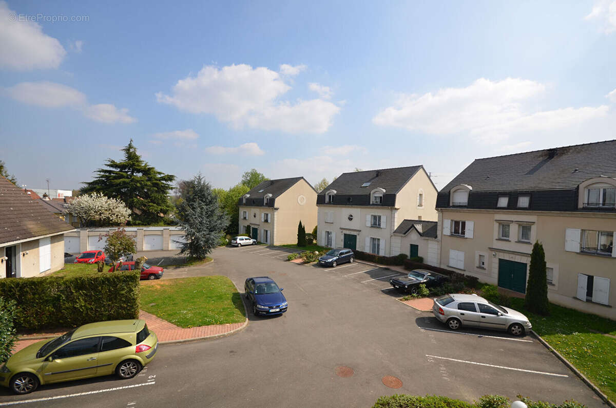 Appartement à BOIS-D'ARCY