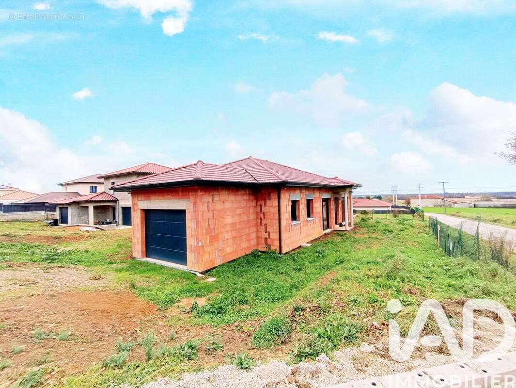 Photo 6 - Maison à MOISSIEU-SUR-DOLON