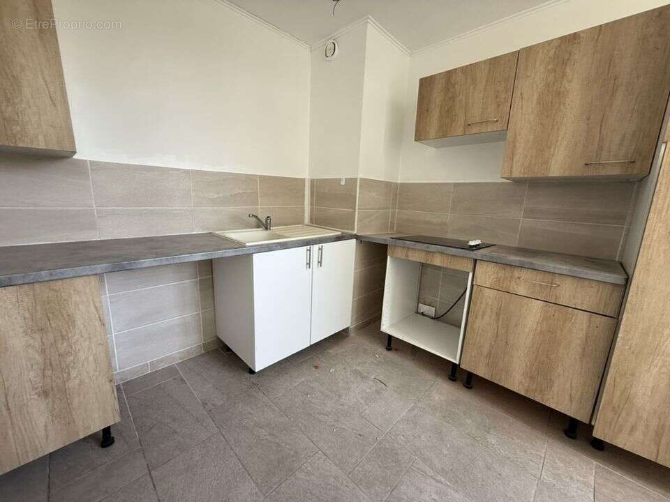 Martigues appartement T4 à vendre - 3 chambres - calme - - Appartement à MARTIGUES