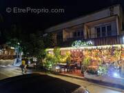 Photo 1 - Commerce à CARQUEIRANNE