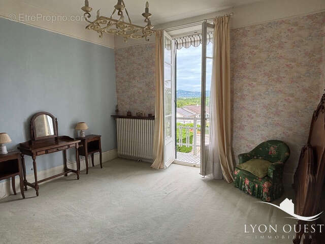Maison à CHARBONNIERES-LES-BAINS