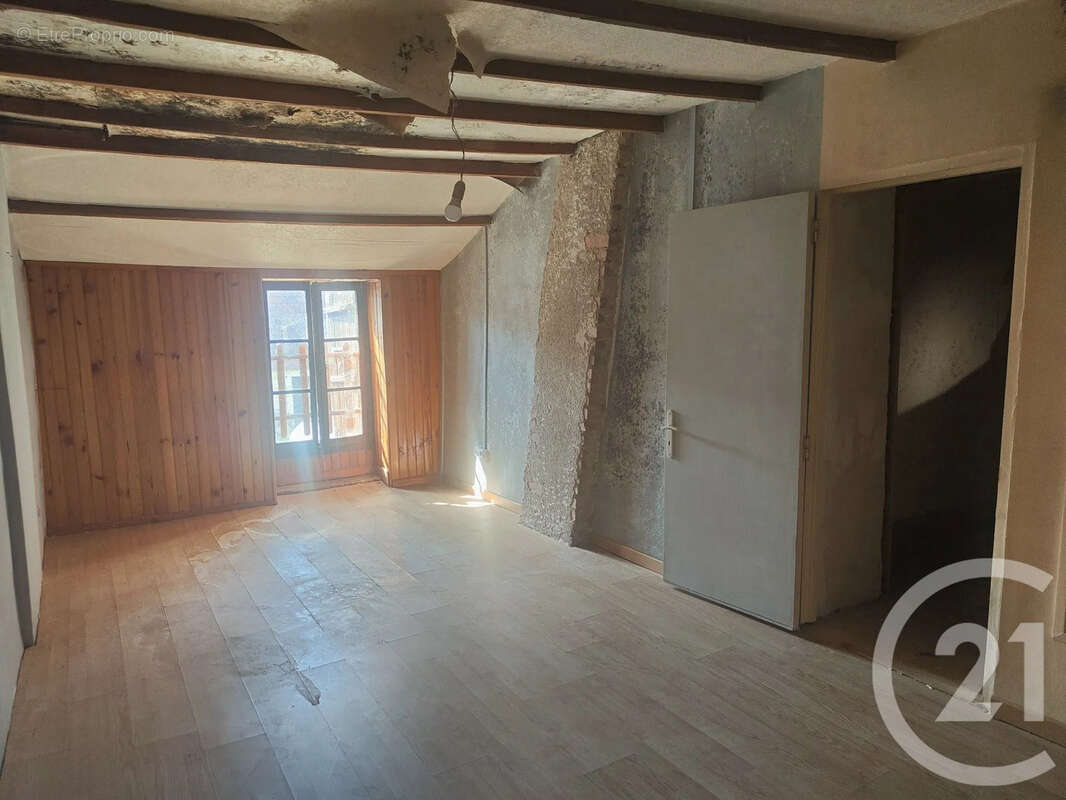 Maison 4 pièces 123 m² à vendre à Garchy (58150) - photo 8