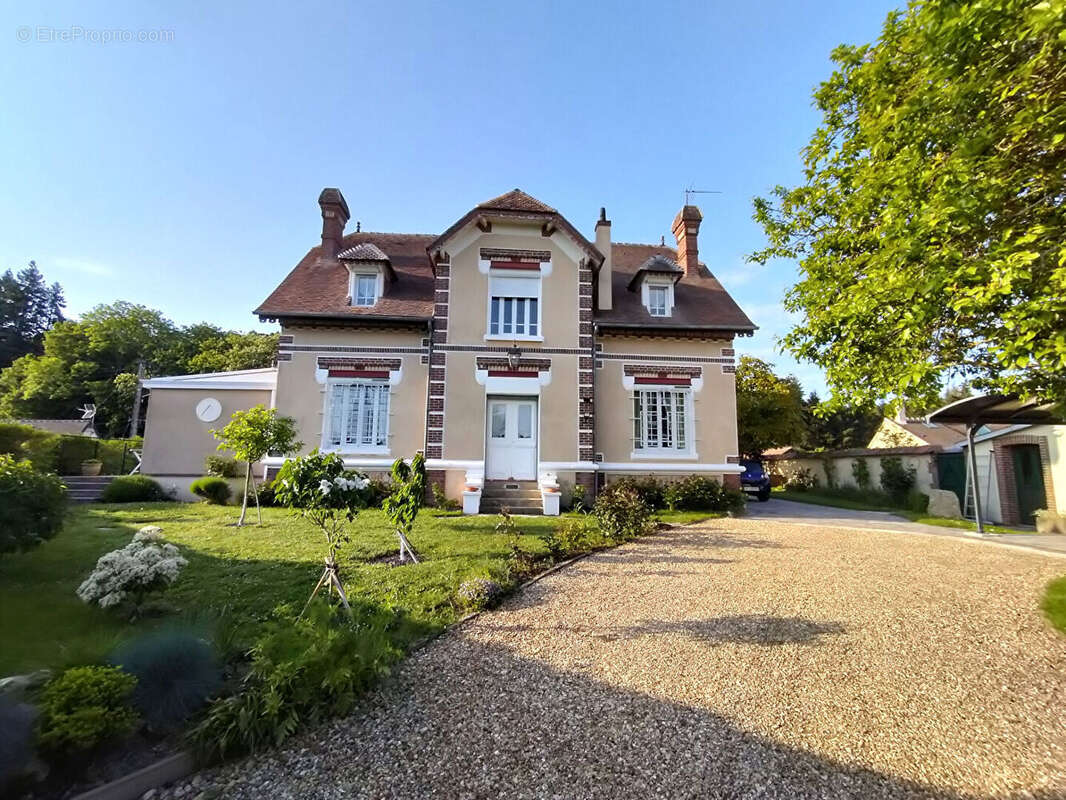 Maison à NONANCOURT