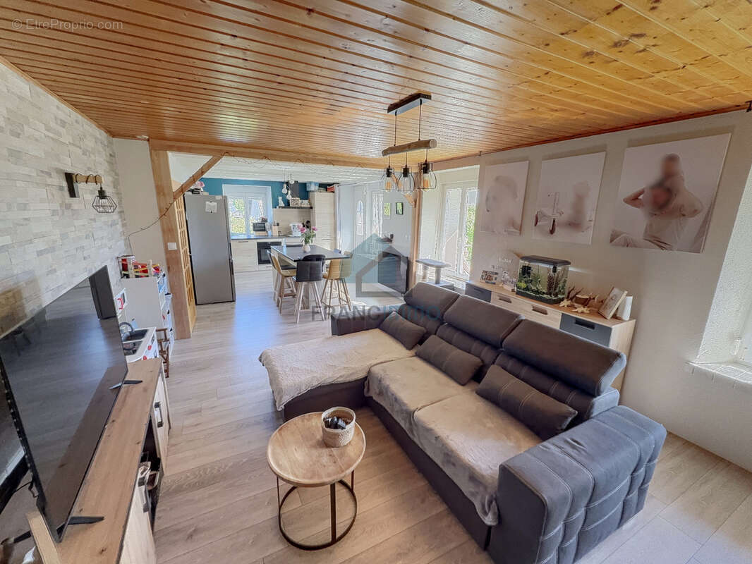 Appartement à DAMPRICHARD