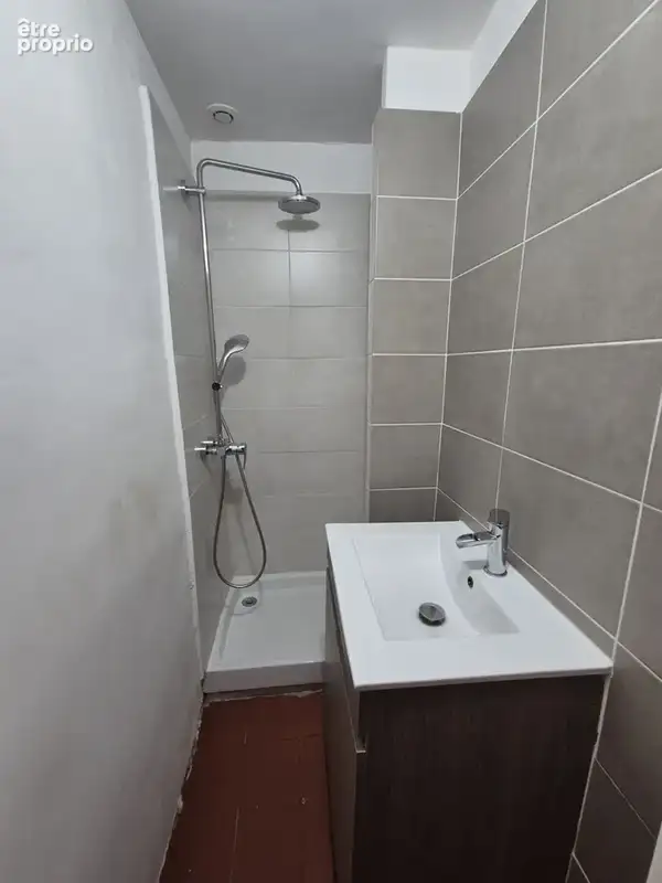 Maison de village de caractère entièrement rénovée. - photo 13