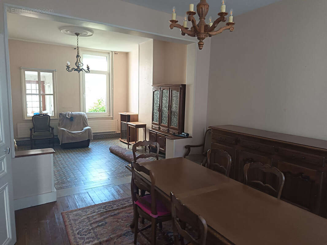 Maison à BOHAIN-EN-VERMANDOIS