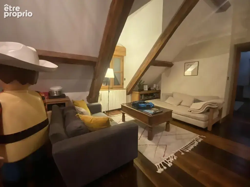 Maison 234 m² à Dhuizon  - photo 9