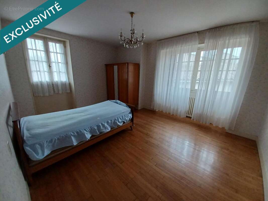 Photo 8 - Maison à AIGRE