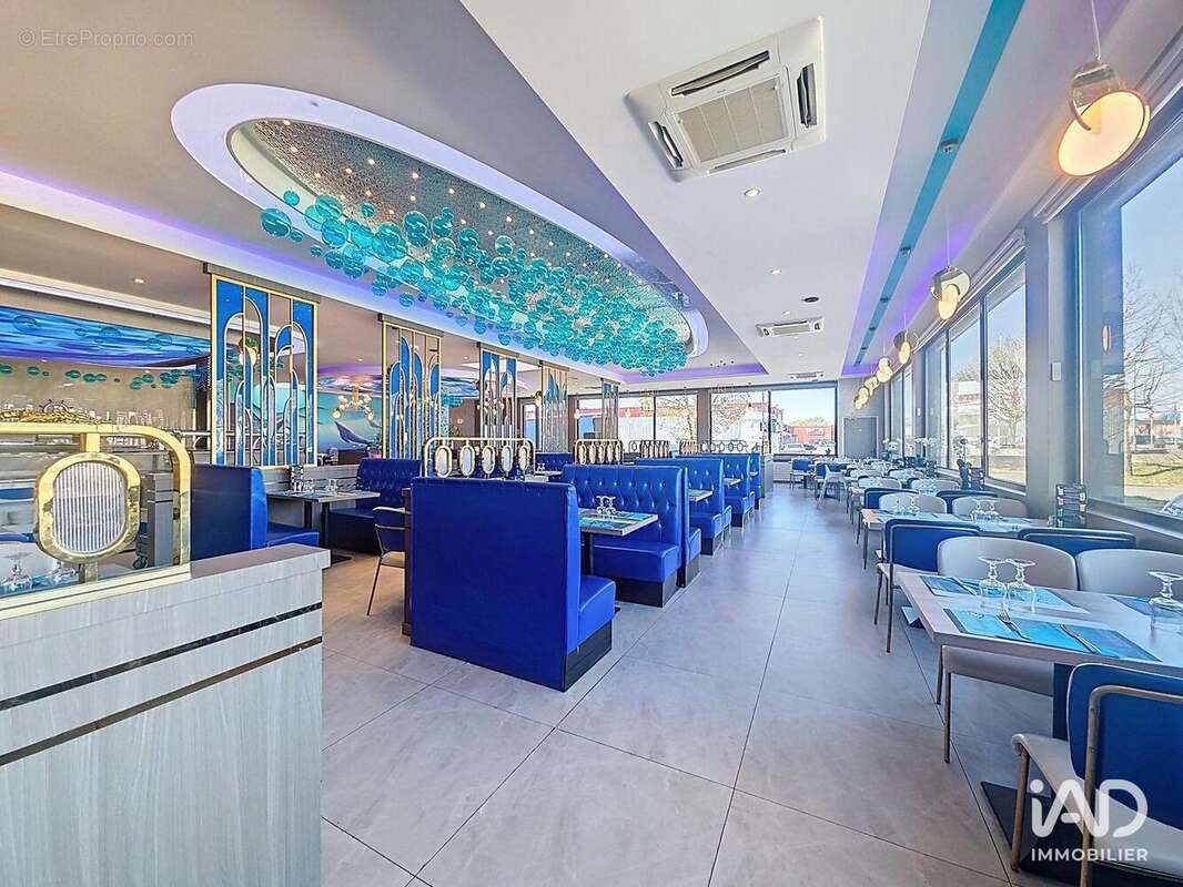 Photo 5 - Commerce à BRIE-COMTE-ROBERT