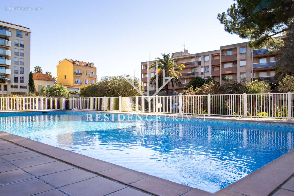 Appartement à HYERES
