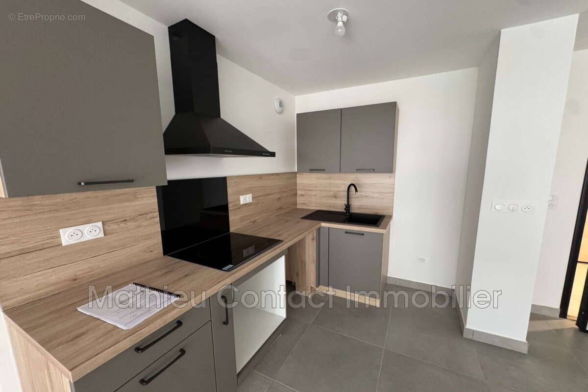 Appartement 46 m² à Nimes  - photo 5