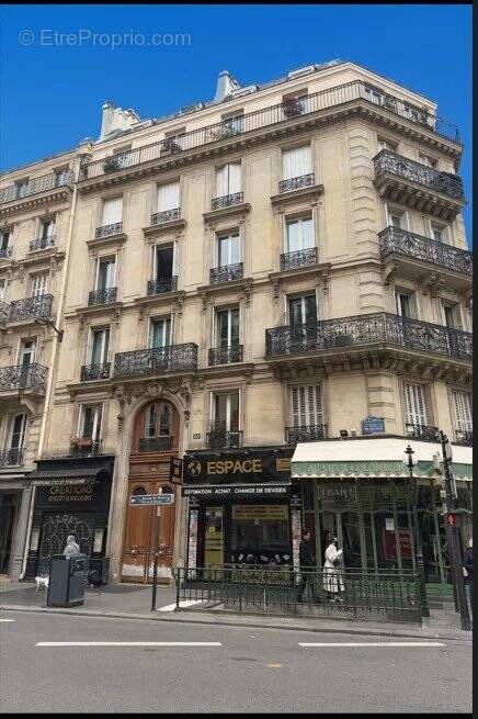 Appartement à PARIS-6E