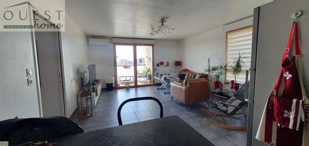 Appartement à LYON-8E