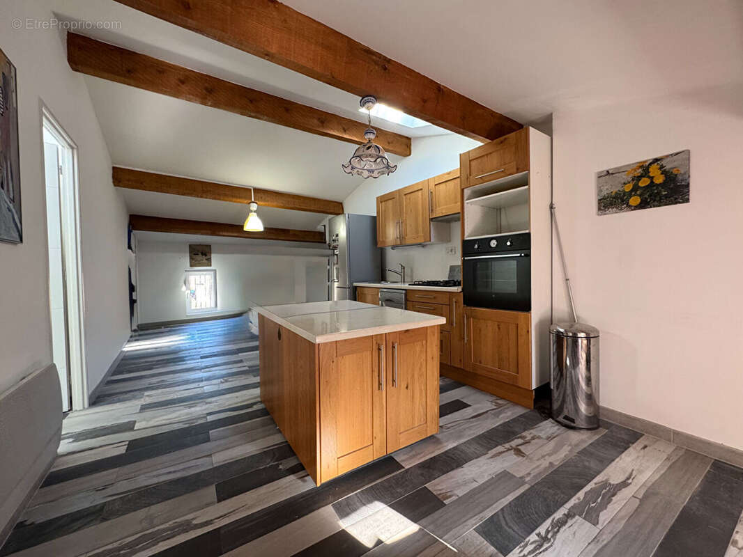 Appartement à GANGES