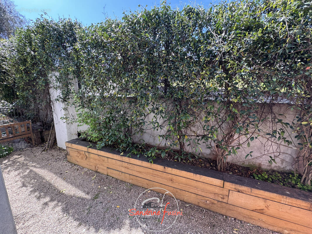 Appartement à VENCE
