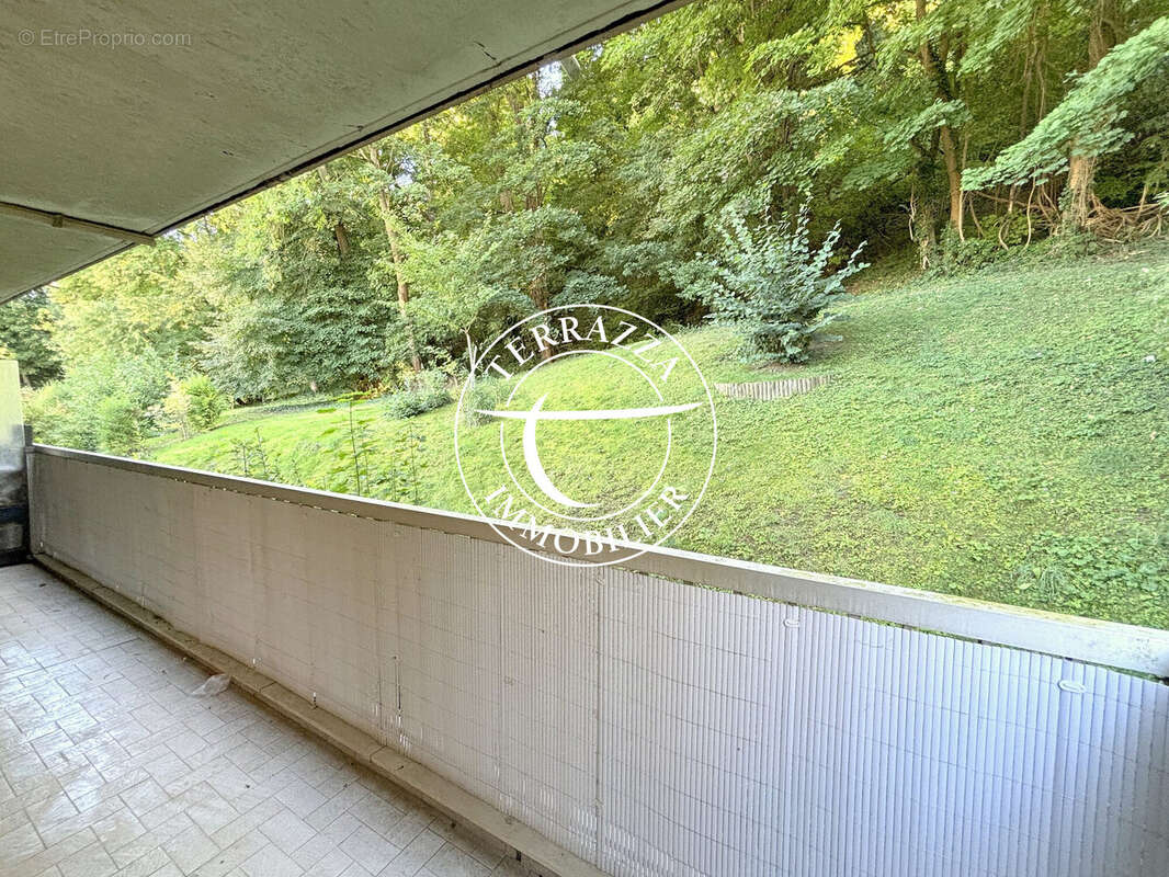 Appartement à BOUGIVAL