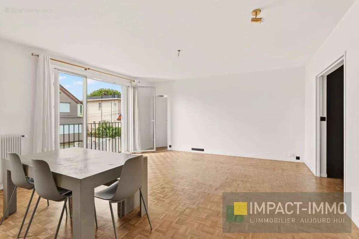 Appartement à RUEIL-MALMAISON