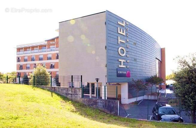 INVESTISSEMENT LOCATIF  VALENCE - Résidence Cerise Valence *** - 7,77%  de rentabilité. - photo 11