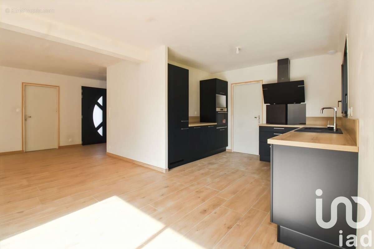 Photo 3 - Maison à LAMBALLE