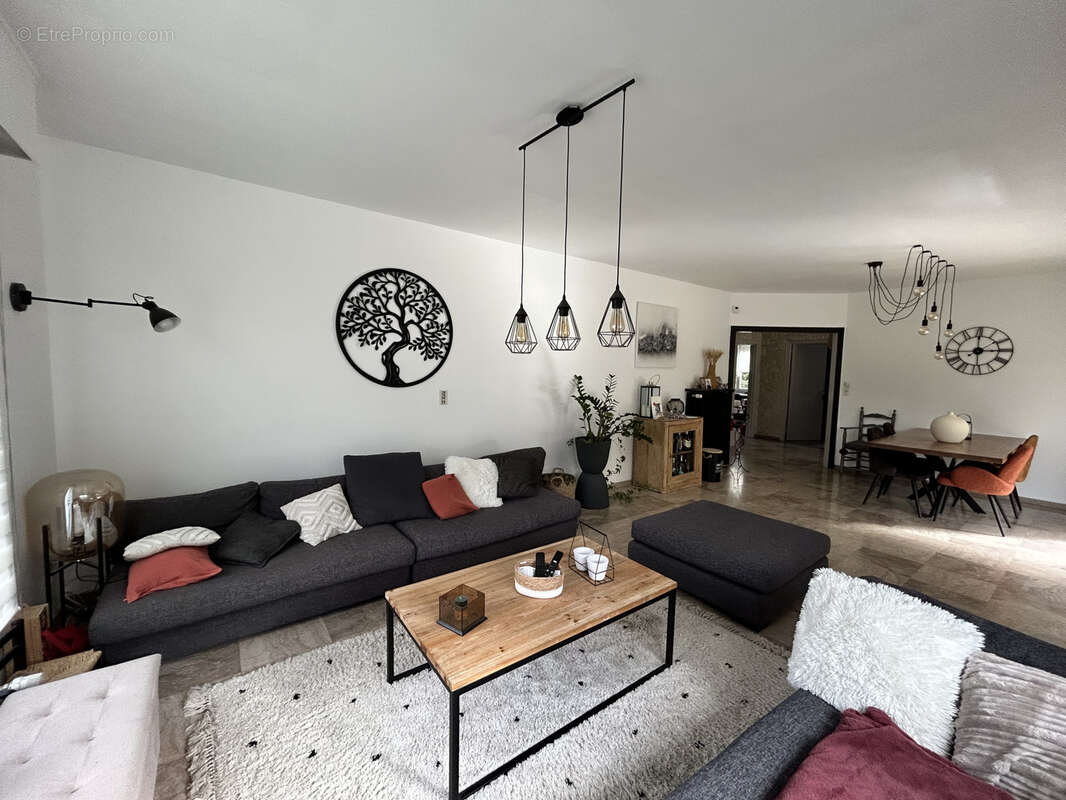 Maison à FRIGNICOURT