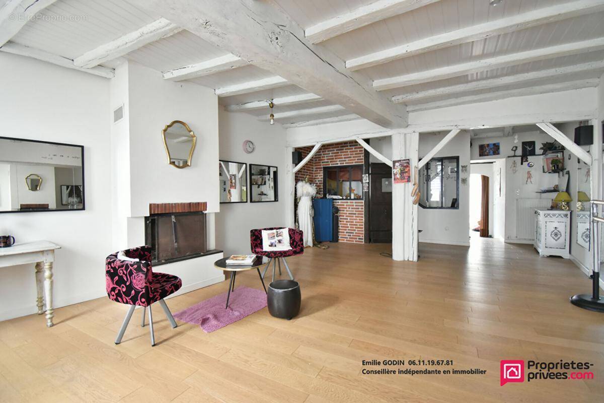 Maison à TREMENTINES