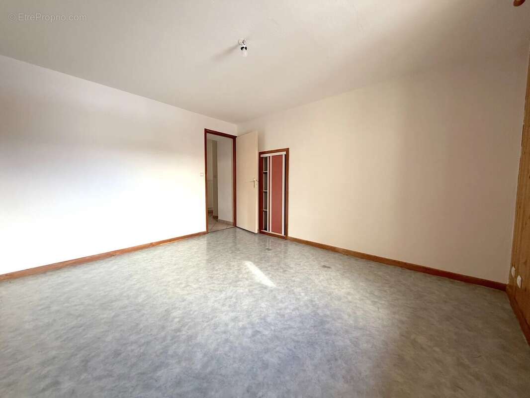 Appartement à TERMIGNON