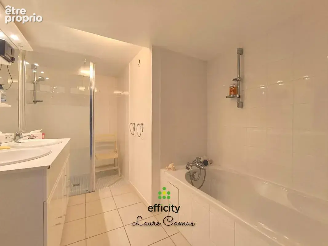 Maison 7 pièces 192 m² à vendre à Saint-Avaugourd-Des-Landes (85540) - photo 15