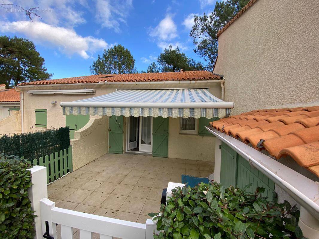 Maison à LES MATHES