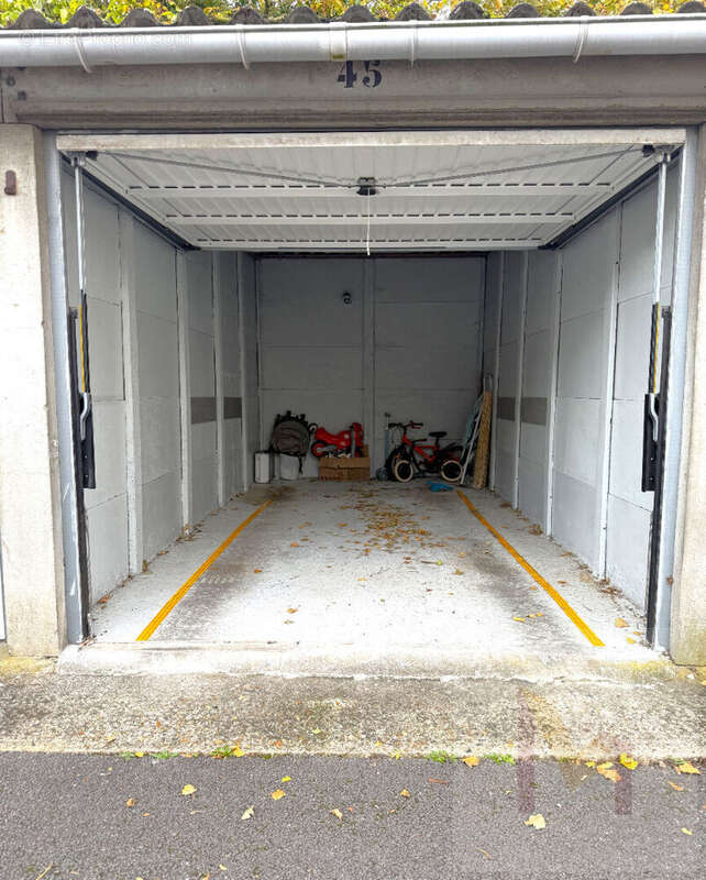 Appartement à NEUILLY-PLAISANCE