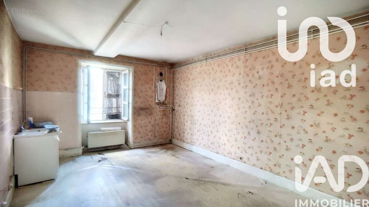 Photo 6 - Appartement à SAINT-JULIEN-MOLIN-MOLETTE