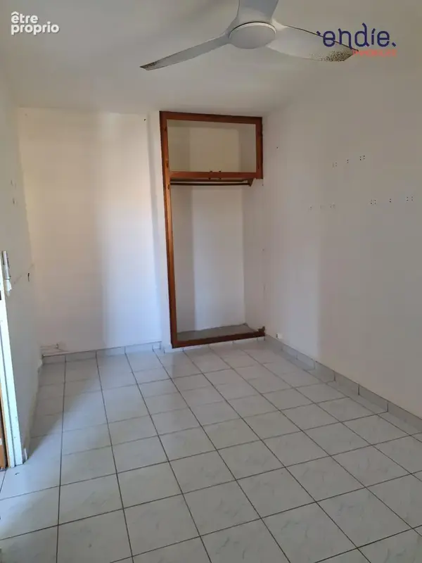 Appartement 4 pièces 70 m² à vendre à Basse-Terre (97100) - photo 3