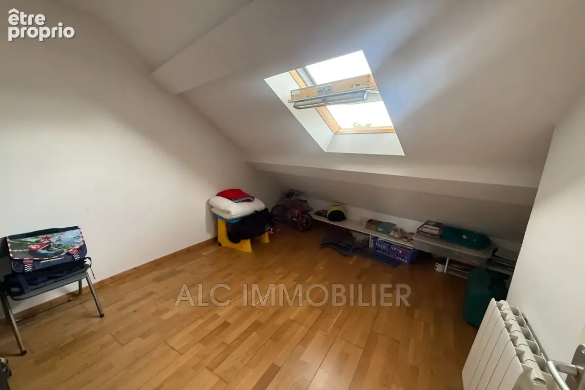 Maison 5 pièces 65 m² à vendre à Saint-Germain-Du-Corbeis (61000) - photo 4