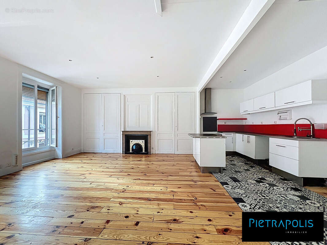 Appartement à VILLEURBANNE