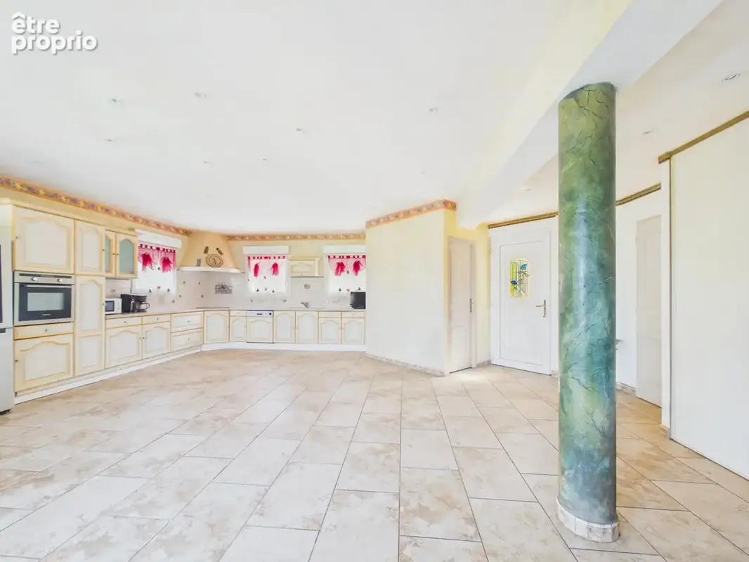 Maison d’architecte 145 m2 - 5 pièces – Montbouton - photo 3
