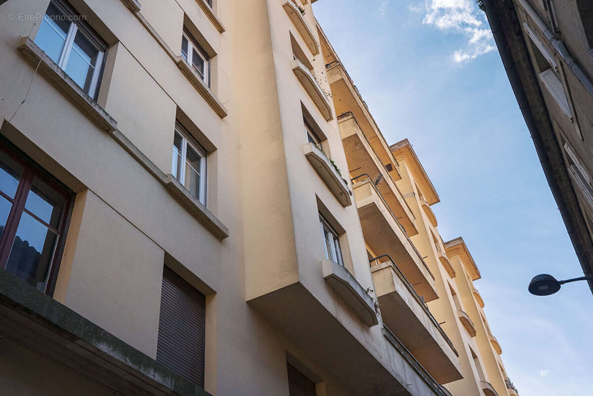 Appartement à CARCASSONNE