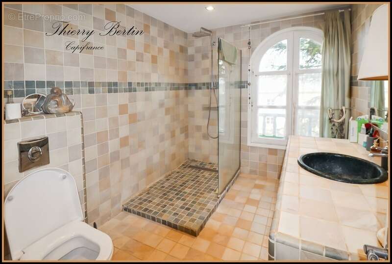 Appartement à vendre 4 pièces VILLENEUVE LOUBET (06) - photo 12