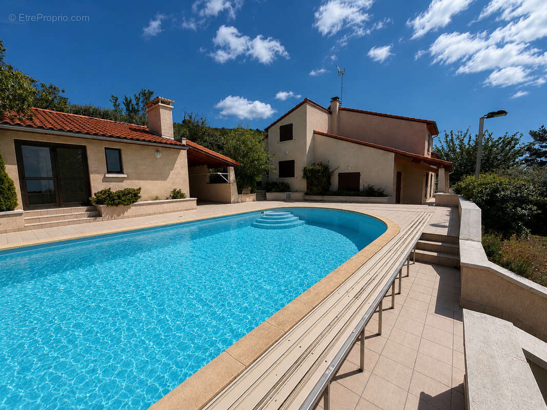Maison à COURNON-D'AUVERGNE